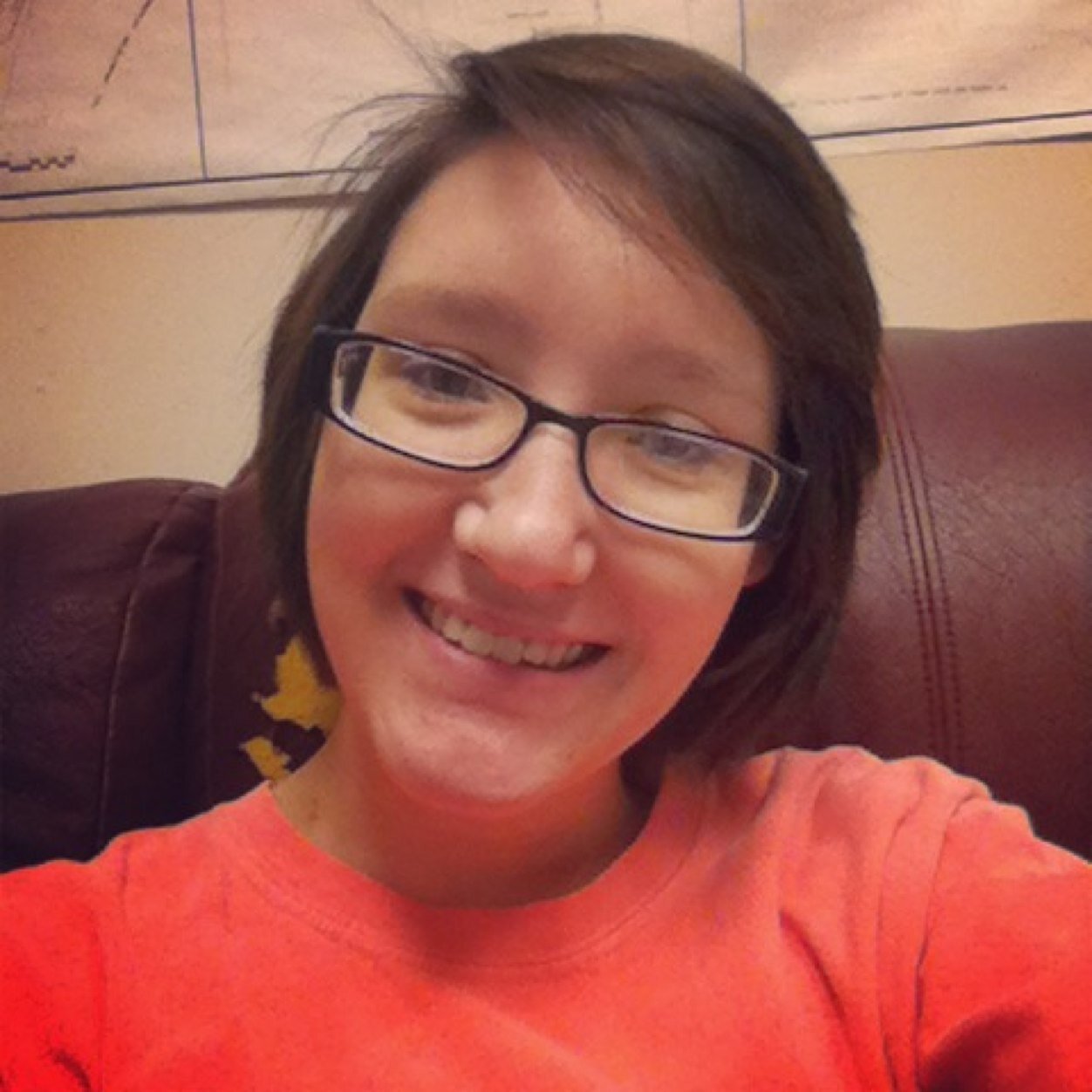 Heyy, the name is kayla and im 20! Graduated from new site on may 23, 2013.