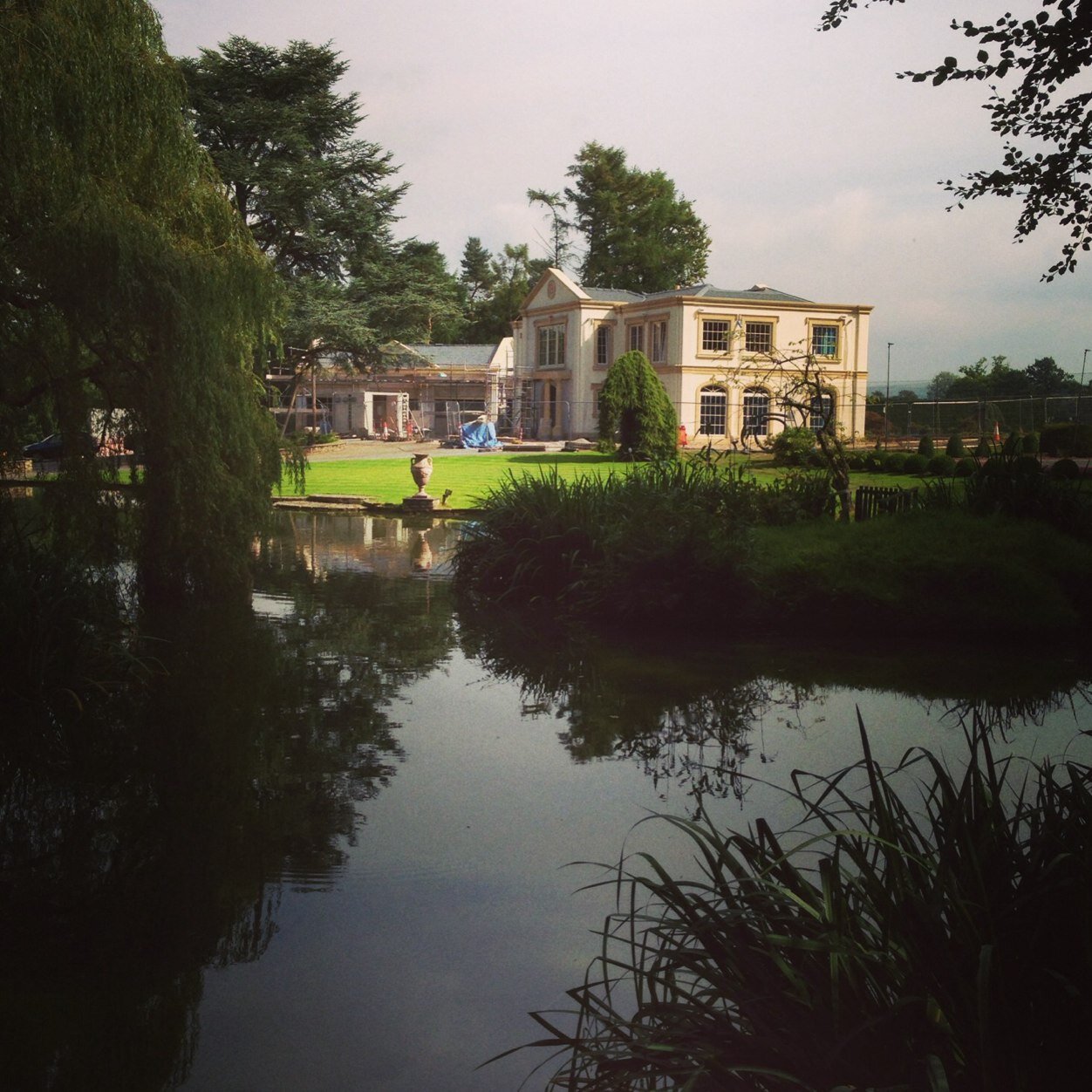 Nuovoltd's profile picture. Company specialising in Interior Design, Bespoke Furniture & Upholstery. We are Honest & reliable. Bespoke is our motto!