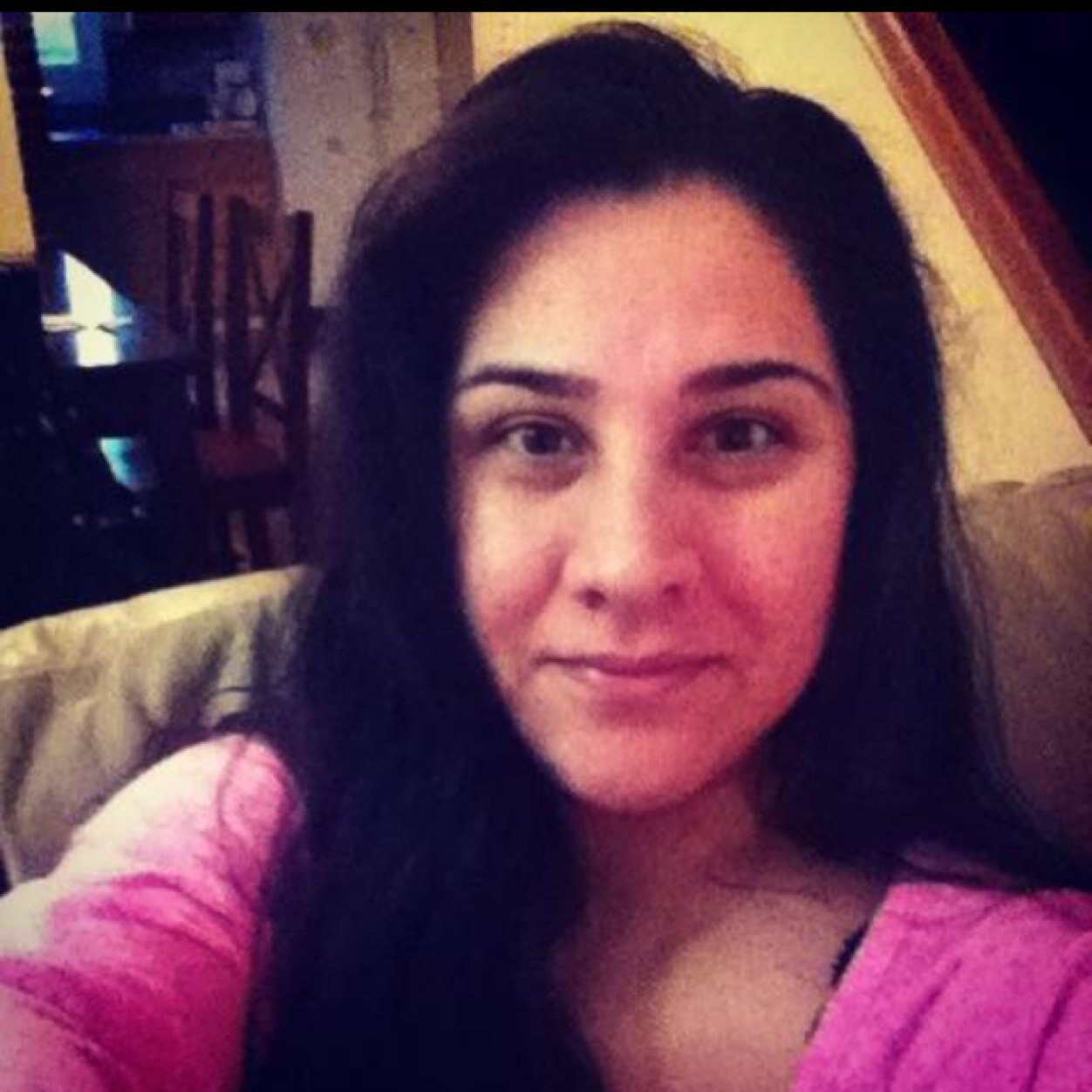 Love being silly. I love my family. My daughters r my life. I want the best for them and will make sure they get it. I am a very nice person. But dont push me..