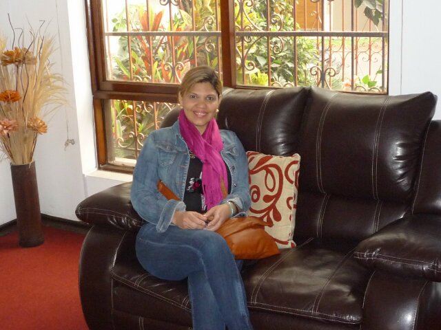 Eve_Chichi's profile picture. Ser sabio no significa saber de todo, sino haber vivido todo. ♥