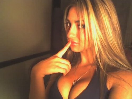 sweetemily69's profile picture. 