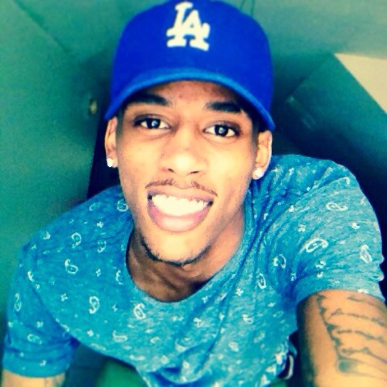 Thatflossy_pluck