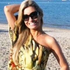 Fã da mulher mais loira e baphônica do sul do mundo ♡