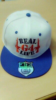 Me gusta patinar y me gusta la musica RealG4Life El Combo Que No Se Deja Huele Bicho(: RG4L :)