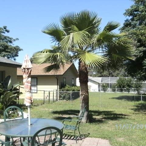 liv42day1718's profile picture. 