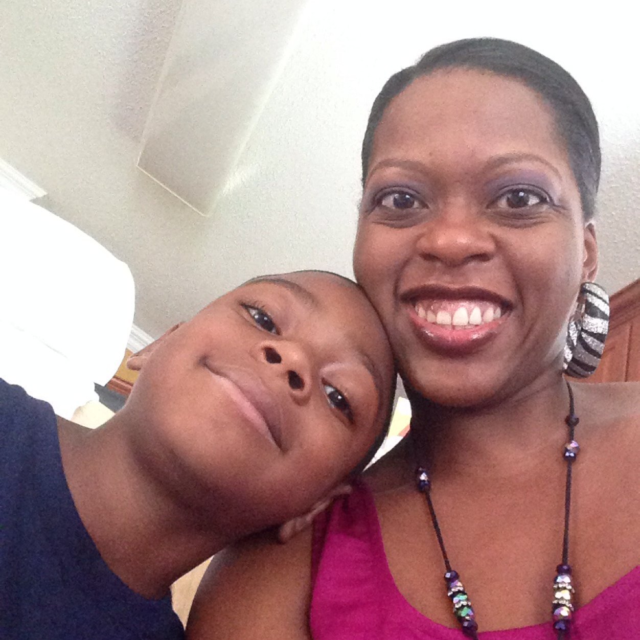 yardiegyal80's profile picture. book lover, Jesus follower, and mom to the next president