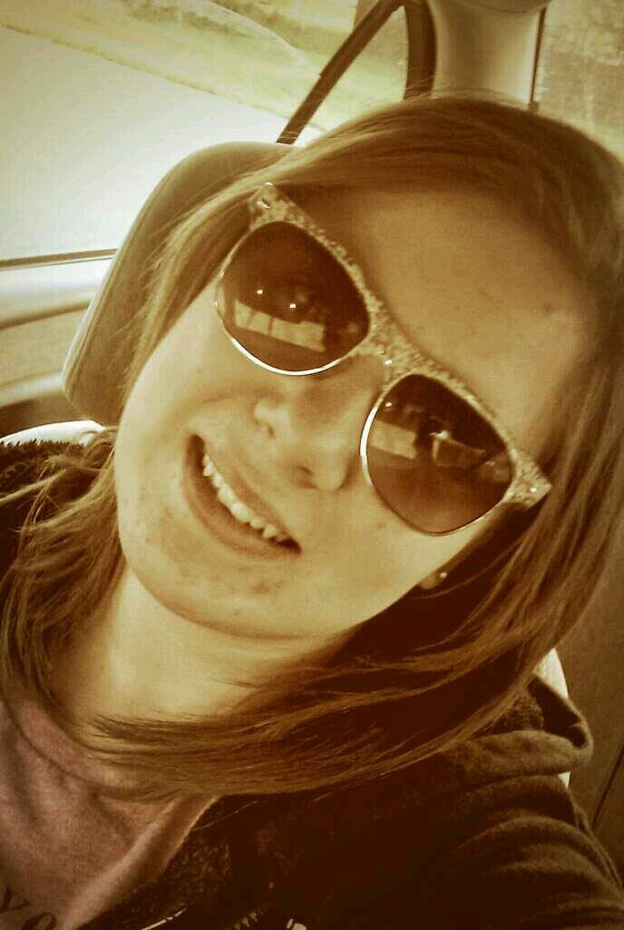 aaliyahmarie96's profile picture. accept your flaws, its who you are .. lIFE would be boring if we all were the same ..