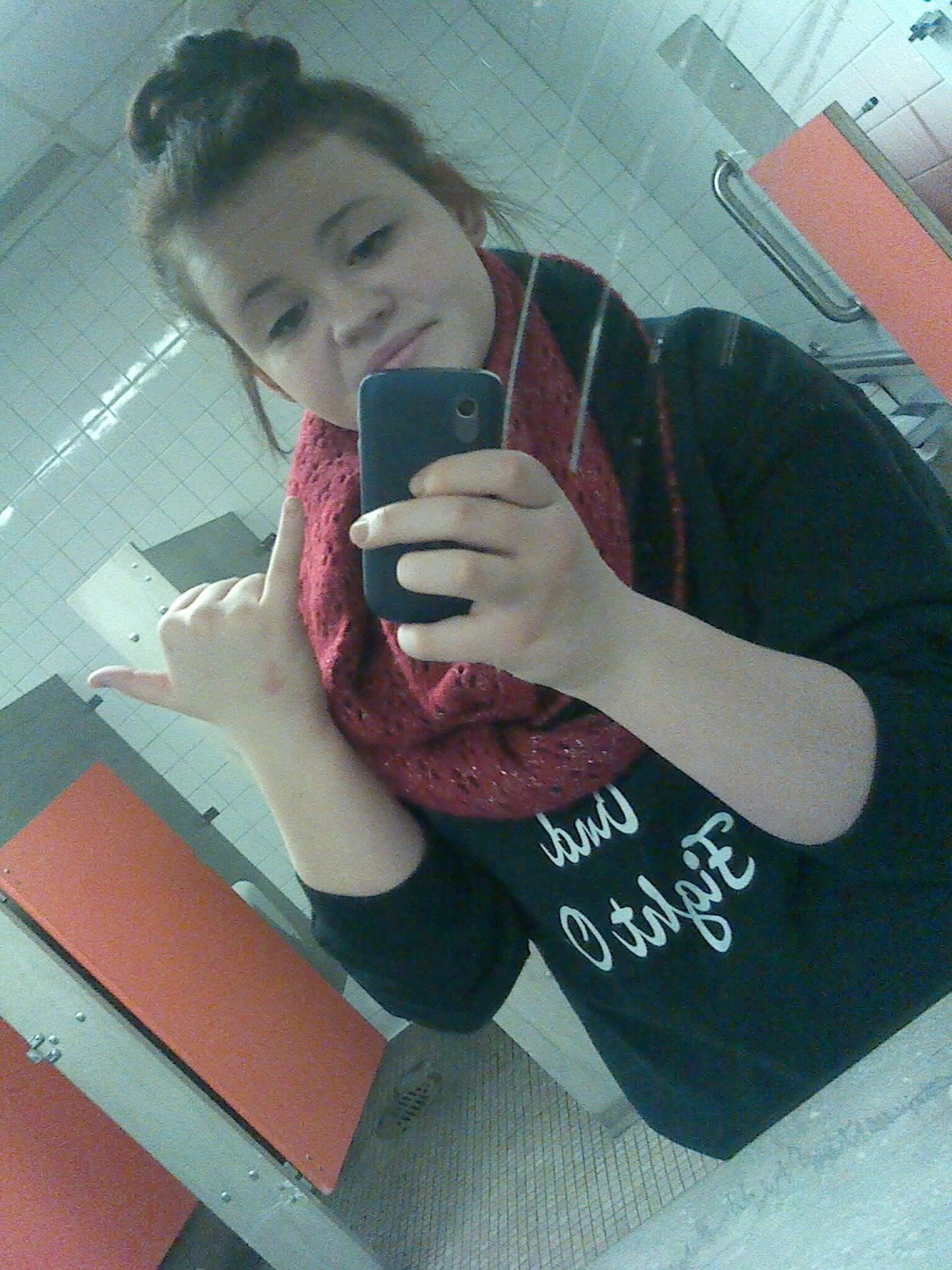 TPhilstrom's profile picture. never regret your mistakes just keep moving forward