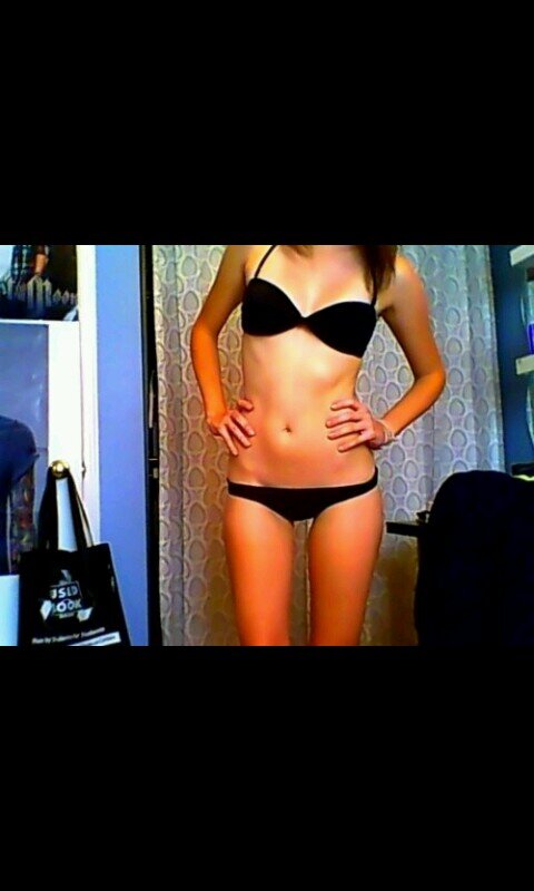 skinnybitch1572's profile picture. CW:115 
GW:105 Height: 5'3