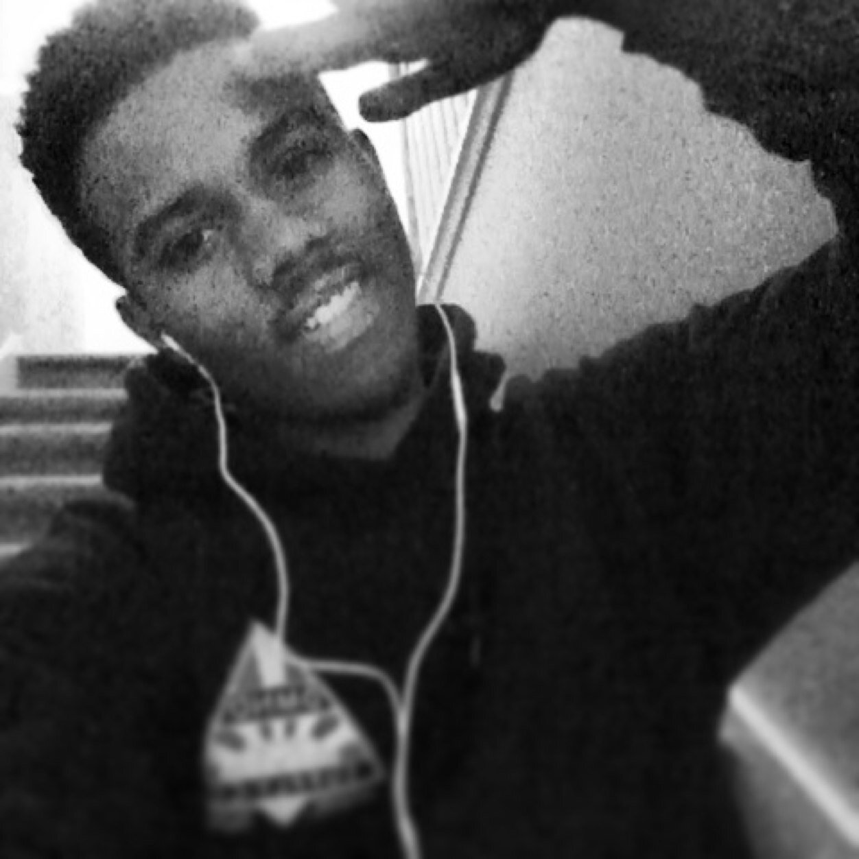 Dot. Dreamers Of Tomorrow Middle men! Artist/looking for a path to walk down! AN U CNT FOLLOW! lodge movement The bae 4ever aint no trading @monet_randomlyr