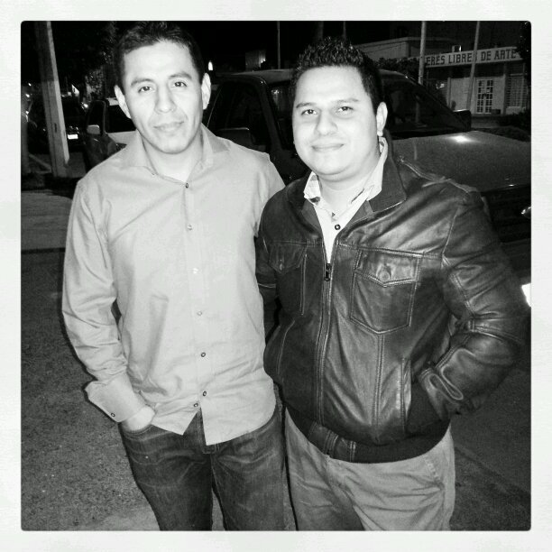 ME GUSTA HACER AMIGOS.... , IR AL GIM ,LA PLAYA , LO NORMAL  :)