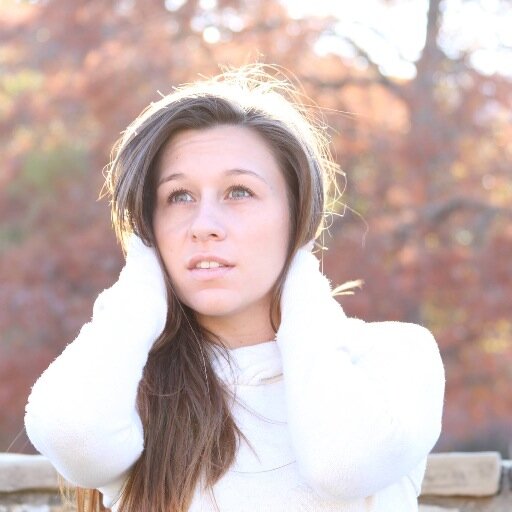 TarynFlores1's profile picture. 