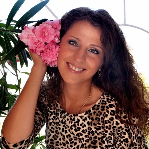 Mmmilkaaa's profile picture. Любовь не вспыхивает в нас, она в нас вырастает.