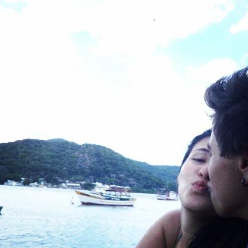 A Priiincesinha que não Nasceeu
Para ficar preza no casteelo, Maaiss Sim para
Enfrentar A realidade Com a Cabeça Erguiida ~ ♥