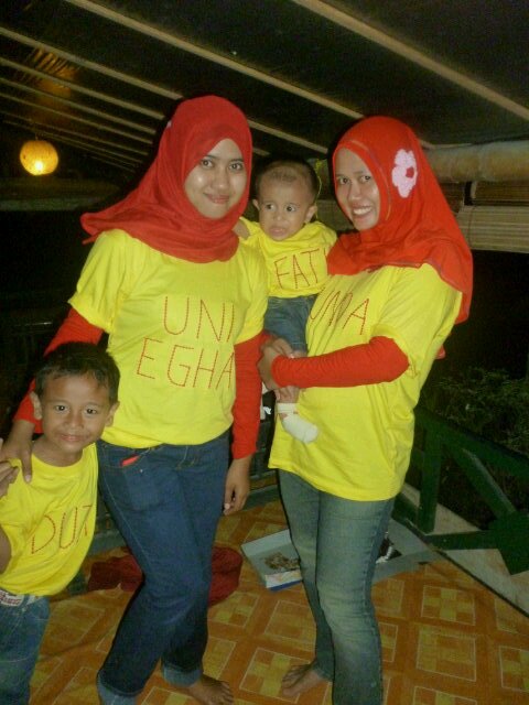 ega_harva's profile picture. |Seorang mahasiswi yg mengandalkan keahlian 'membungkus nasi' untuk bertahan hidup | owner @simpangsalero | fisipol UGM |