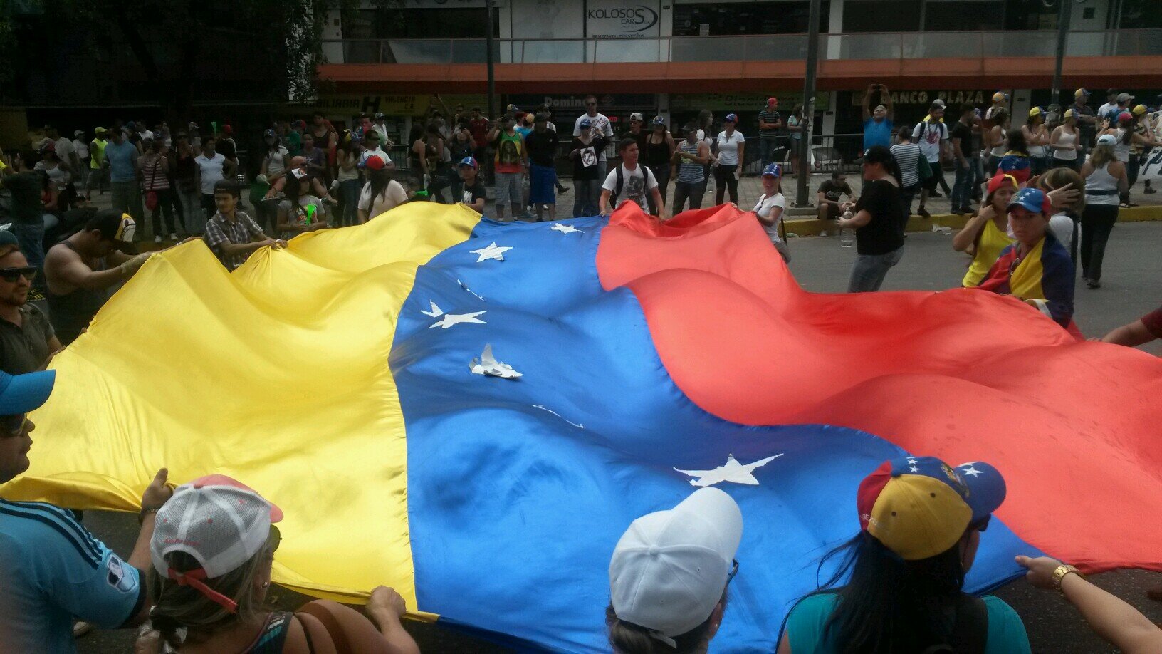 Gracias Dios por Bendecirme a cada momento.