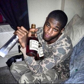 all i do is rap n write looking fot new artist to start my record label