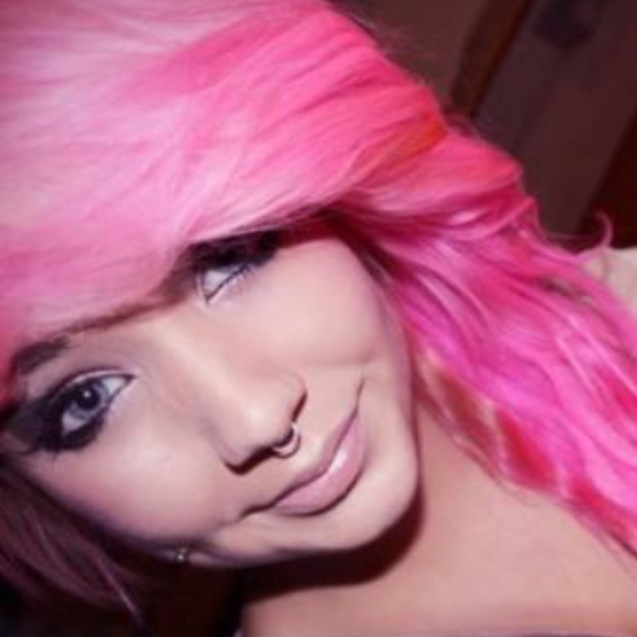 LexiLexiwhite's profile picture. 