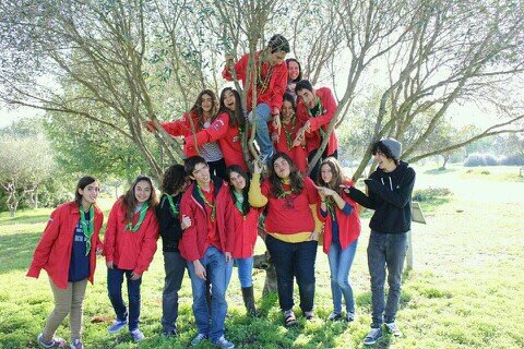 Pioneros del GIII Aljarafe MSC. Montando las duchas y la tienda de comedor desde tiempos inmemoriales. #EresPioneroDeLaTresSi
