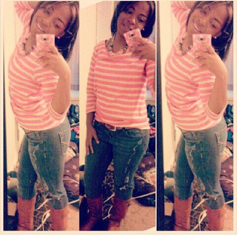 Just a Young Girl trying reach 1Milli  Being Pretty is what Im Good At  I know im everything ion need your opinion