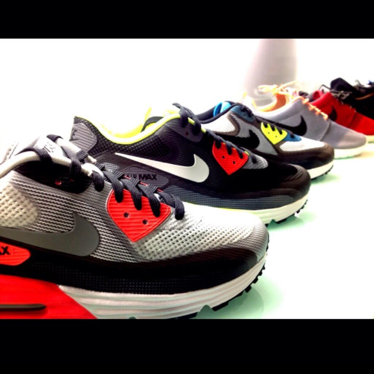 AirMax... http://t.co/oZNG9EDAuB