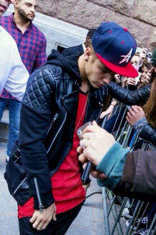 SexyLeoRp's profile picture. Ariana♡