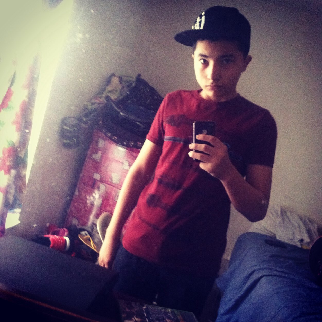 Hi there
13 years old
Born 4/18/2000
⚽️4 fav sports⚾️ ❤️skateboarding❤️