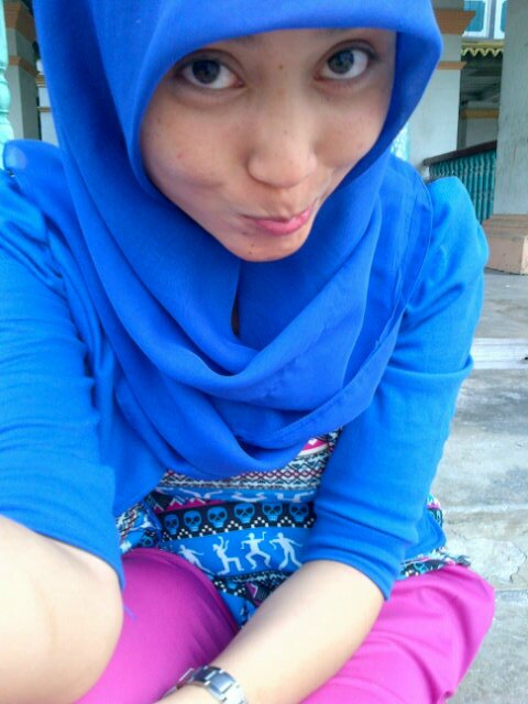 I LOVE ALLAH SWT.  Follow me !  http://t.co/kAGH3TTG1i  http://t.co/VIWWcY5egZ