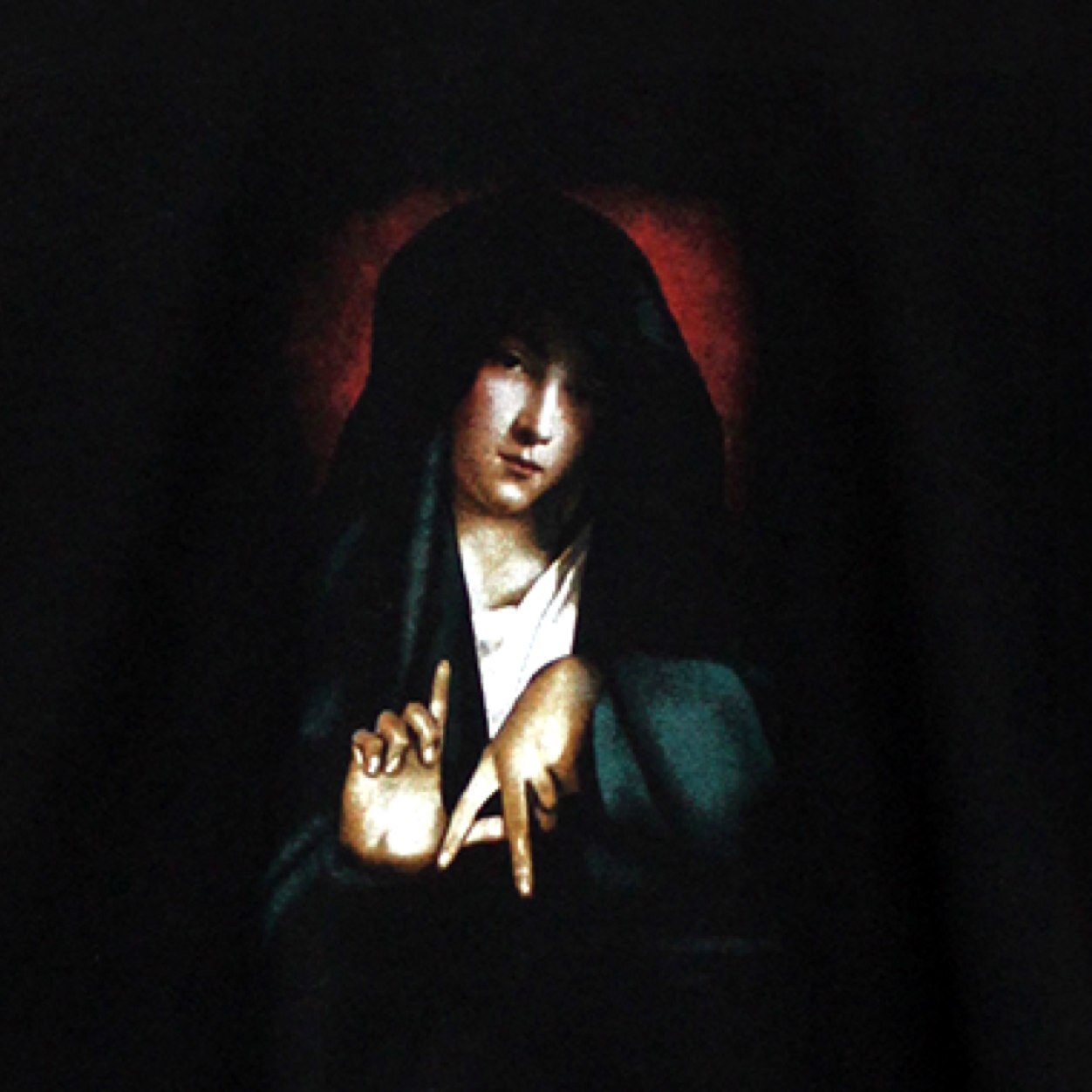 ChapelClothing's profile picture. Independant UK based streetwear brand started in 2013 - Help us pay rent by buying our clothing