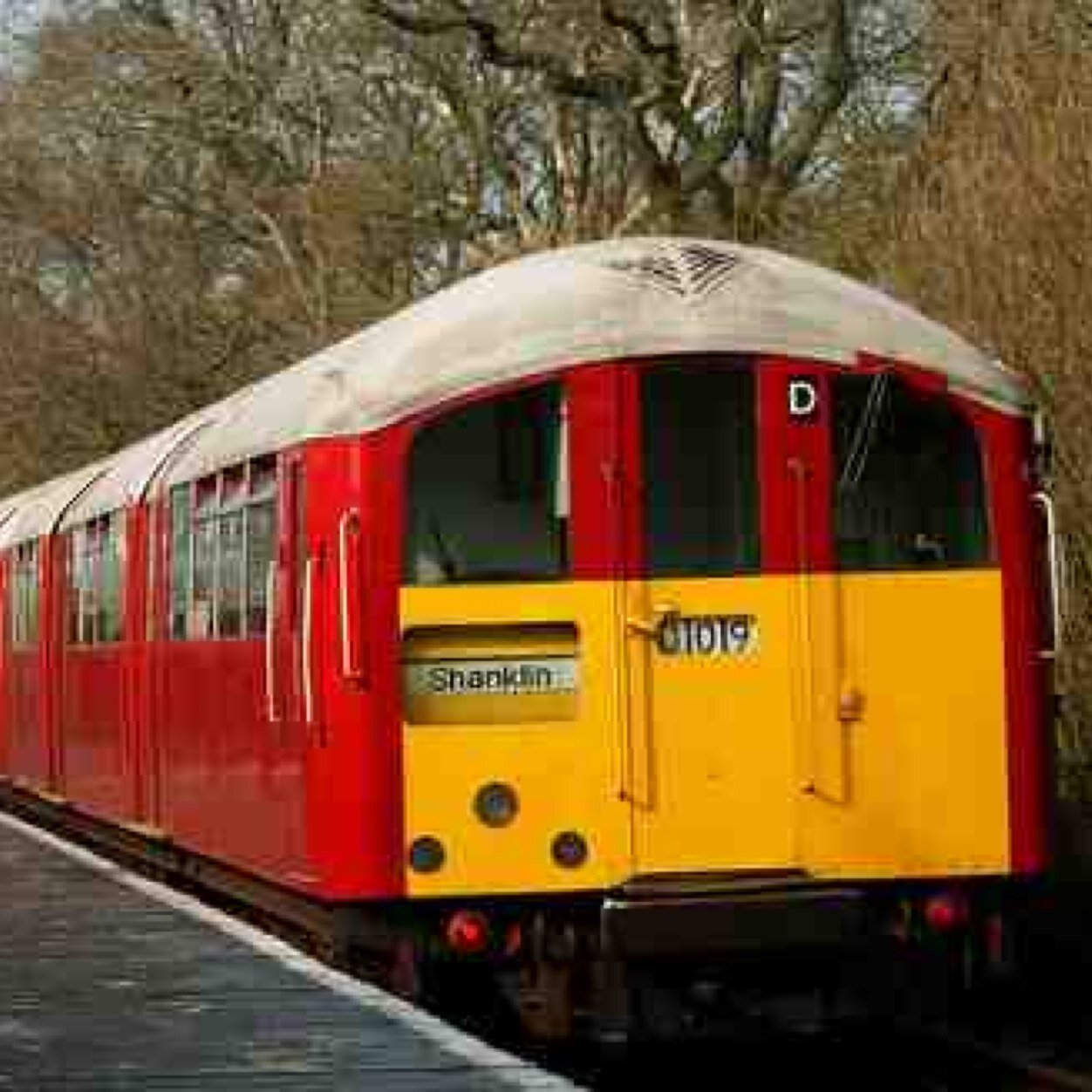 Service updates for the whole Island Line and any news about the Island Line. The line goes from Ryde Pier Head to Shanklin covering the East of the Island.