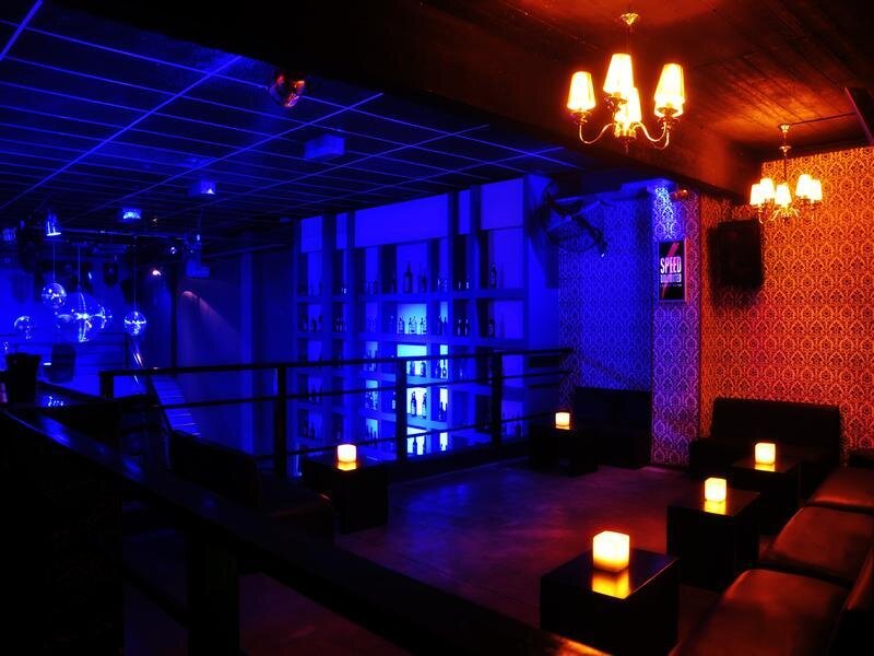 HOOD CLUB
Un lugar donde vas a poder pasar una noche increible con tus amigos/as. Ideal para festejar tu cumpleaños y/o armar tu propia fiesta! Pin: 25F5EB45