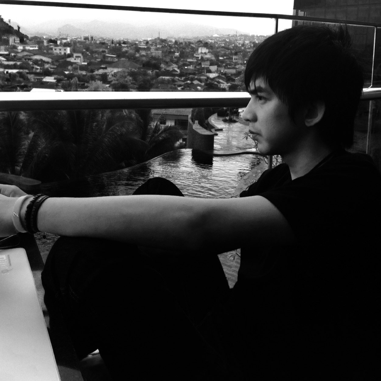 Dulls1692's profile picture. Manchester is RED !! Civil Engineering, BOXER , I'm not perfect but I'm limited