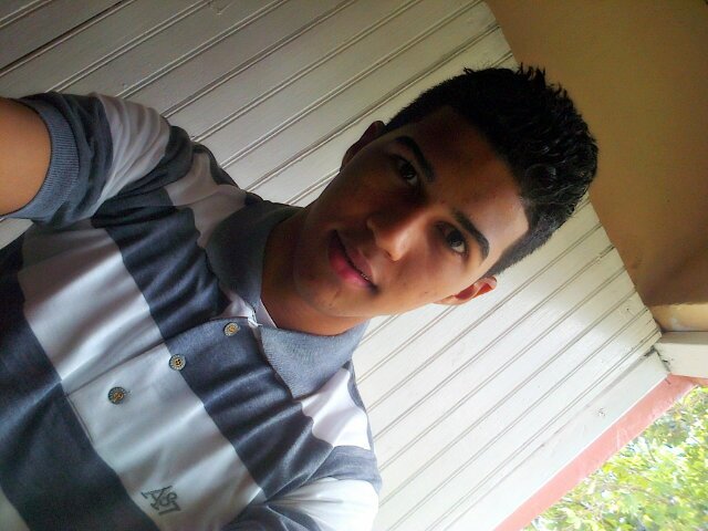 •|LEON|•  El destino es cuando encuentras algo que nunca has buscado y descubres que nunca quisiste otra cosa  •| Hey You Never Let Go On Me ♥