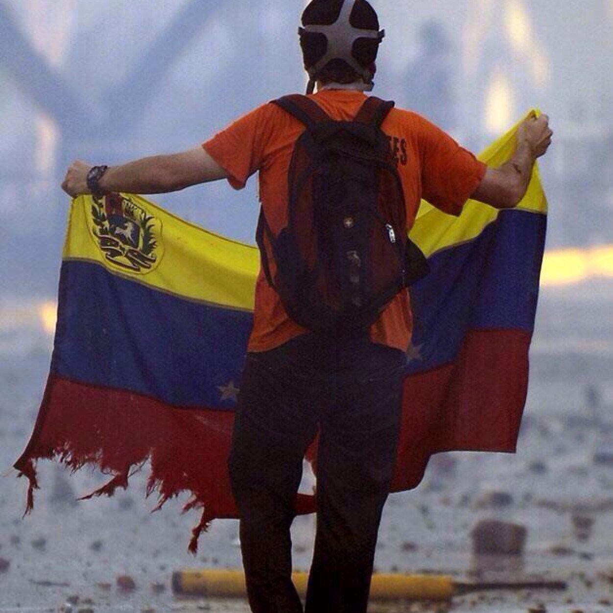 No se hace un País DIFERENTE con gente INDIFERENTE. 
Dile NO a la CENSURA