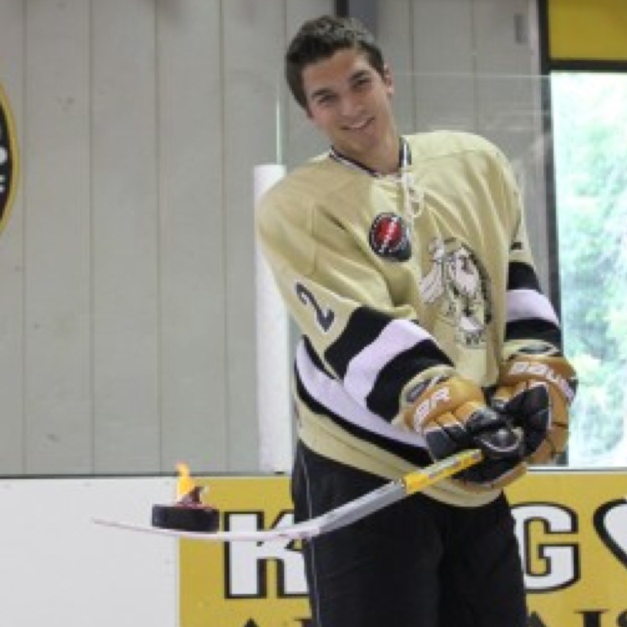 quentinharrison's profile picture. 