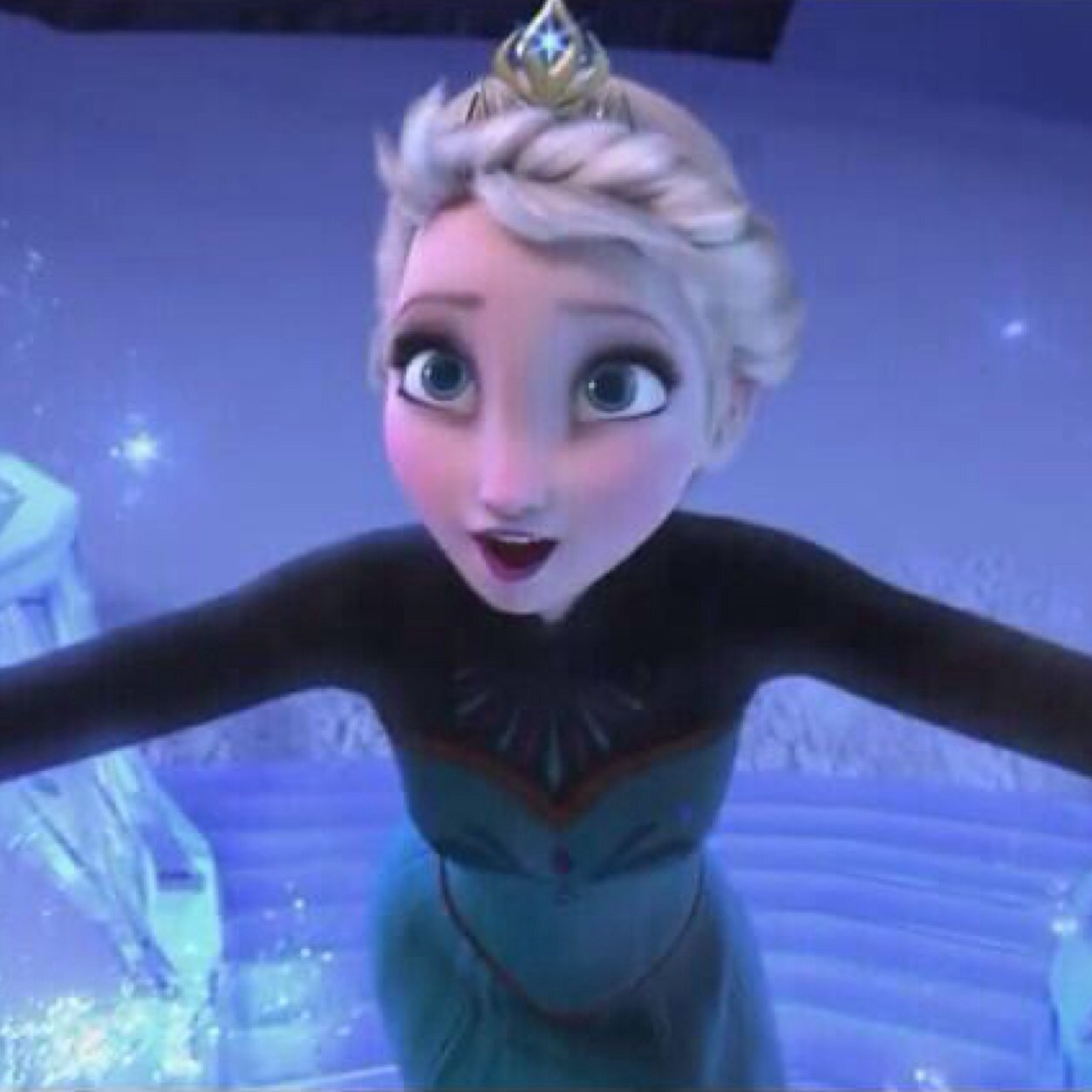 you have to be cold to be a queen ❄️ #single | rp | disneyfrantic is my snowflake