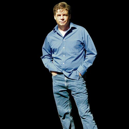 Senior Creative Director, Master Photographer & Graphic Designer. Born 1957 in Miami, FL; Lived in Phoenix, AZ; San Diego, Ft. Lauderdale; now live in Troy, MO.