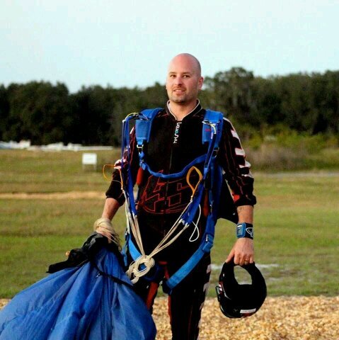 tomPINZ's profile picture. ME