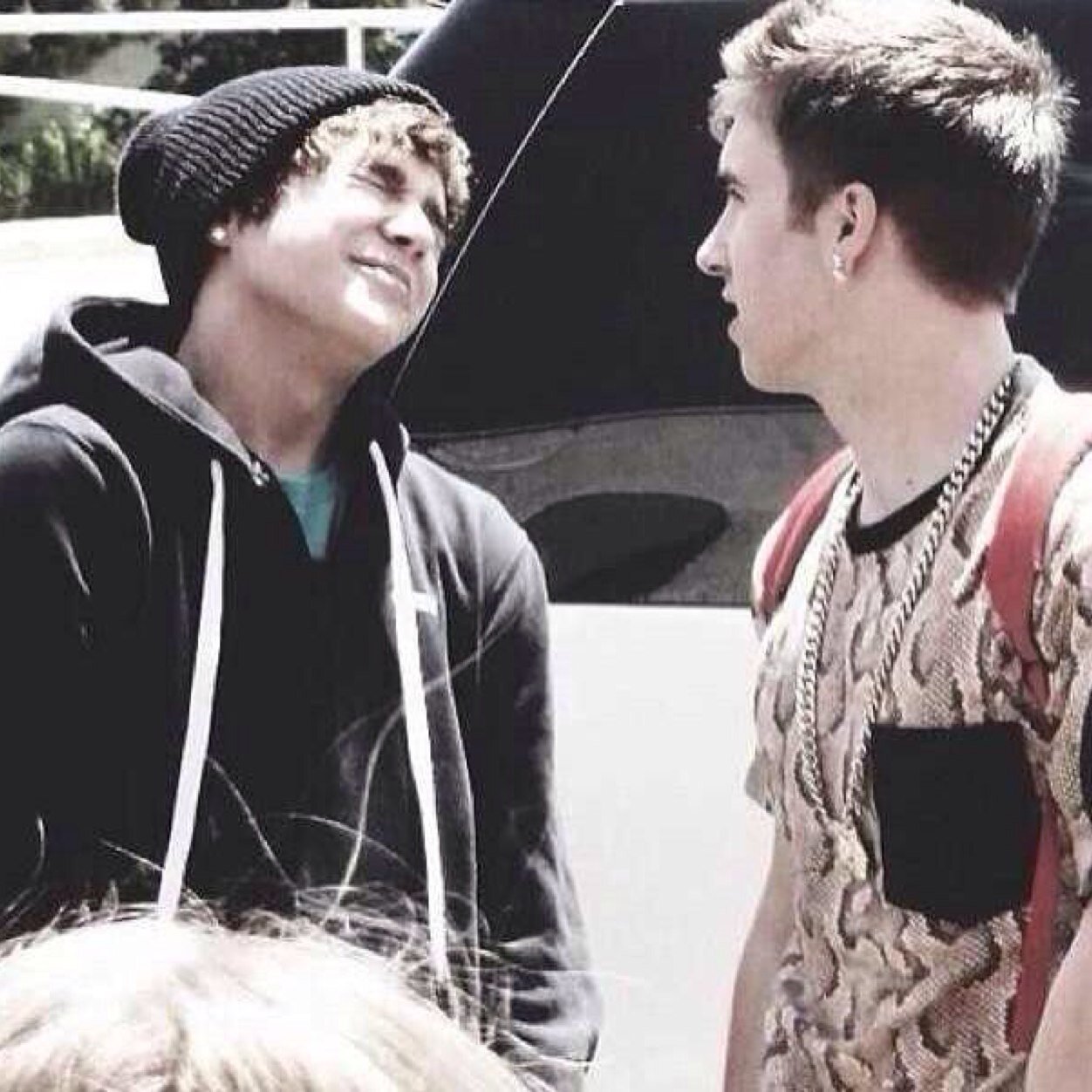 AusTinscandid's profile picture. Well congrats on your free follow❘Dont follow back, follow me back on @Catloves1DandJB ↓also follow me on instagram↓ http://t.co/3cXOeOzhSQ