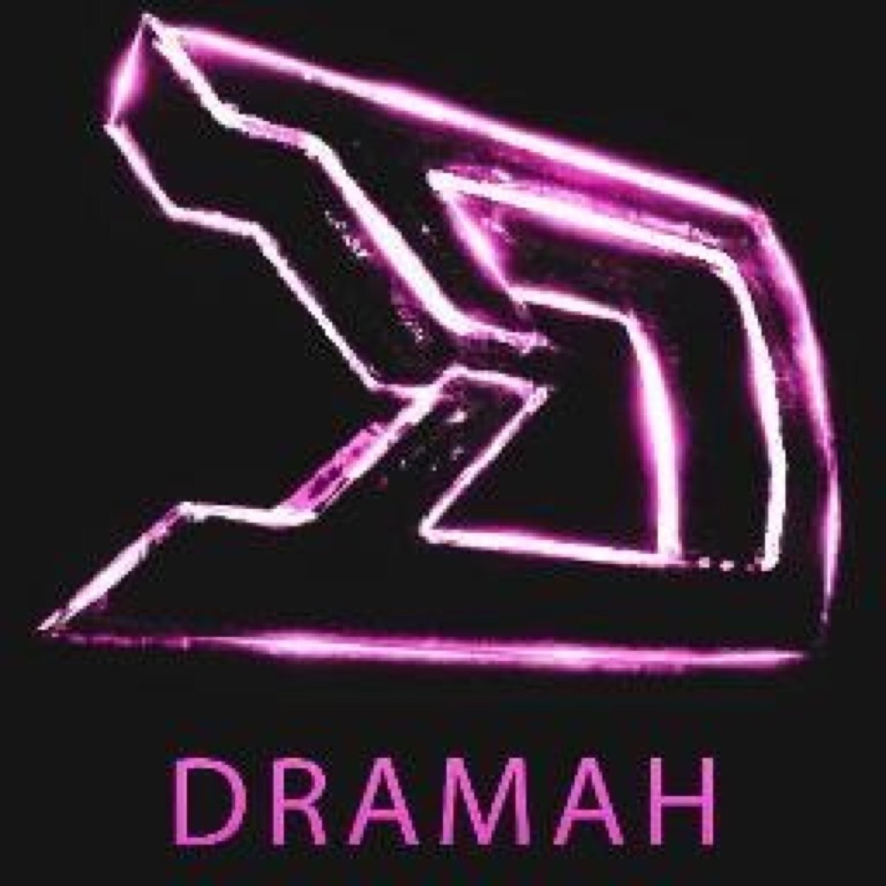 DramahTize's profile picture. 15|Rhode Island| gt: Dramah y0| http://t.co/3GY8axubmk| Quit feeding.
