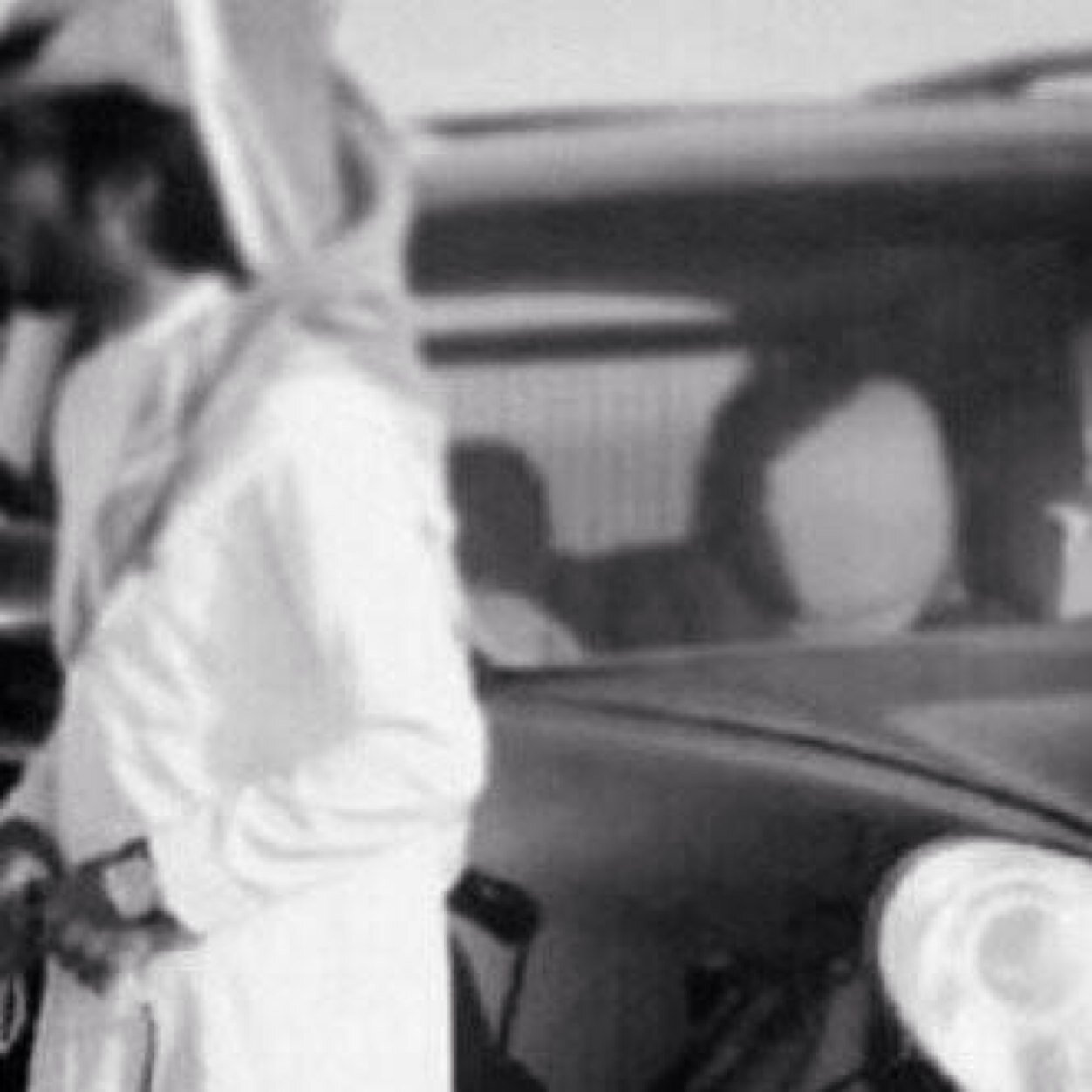 t2l2lx's profile picture. senior marketing student at @_ksu | Dreamer.