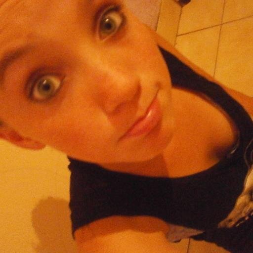 Ayhola_'s profile picture. Juan es mi vida♥. a