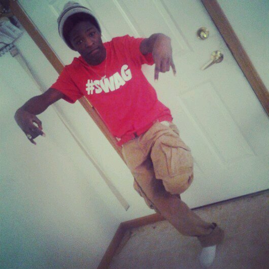 fuck iht just follow mhe shidd ...