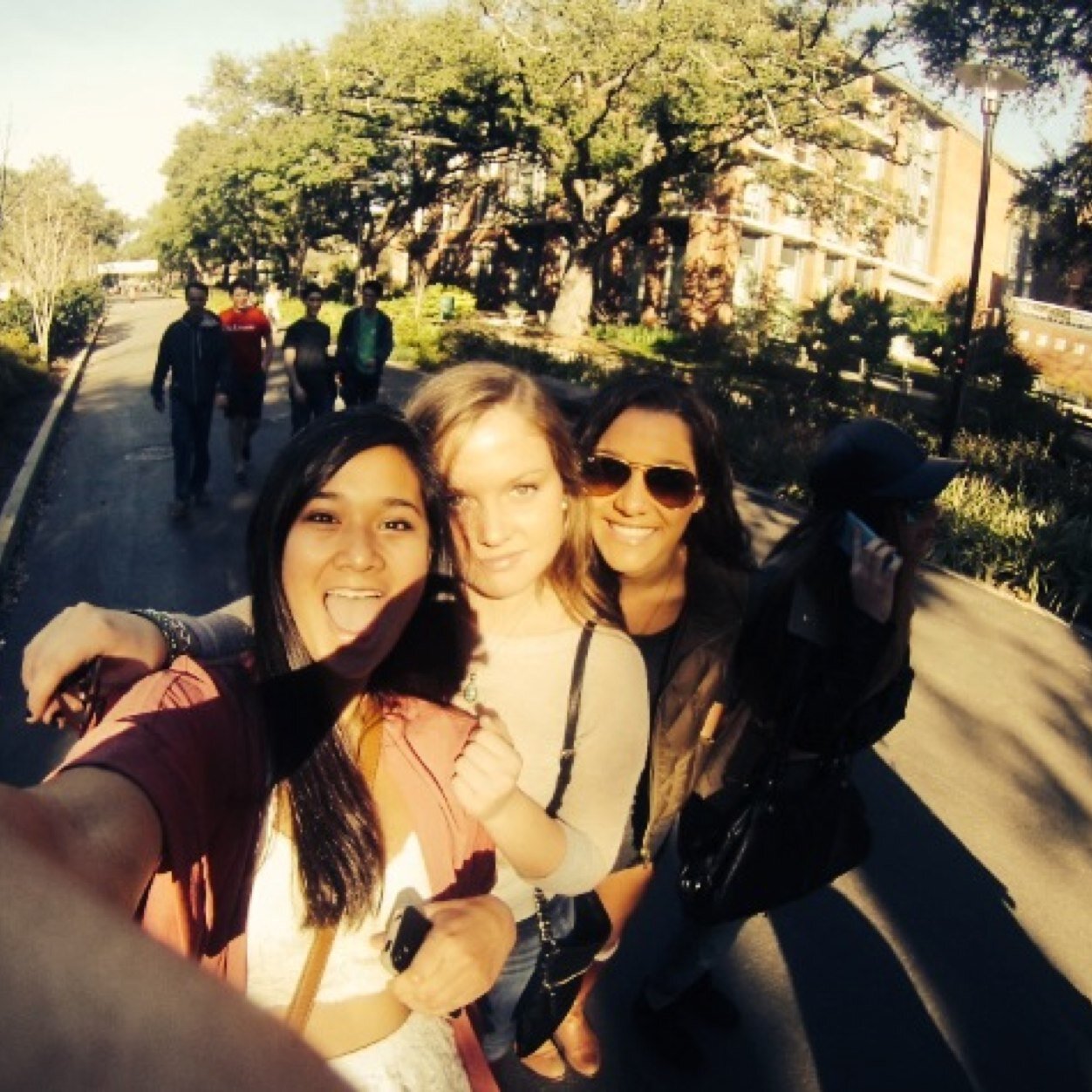 TunsyOnesy's profile picture. smile on