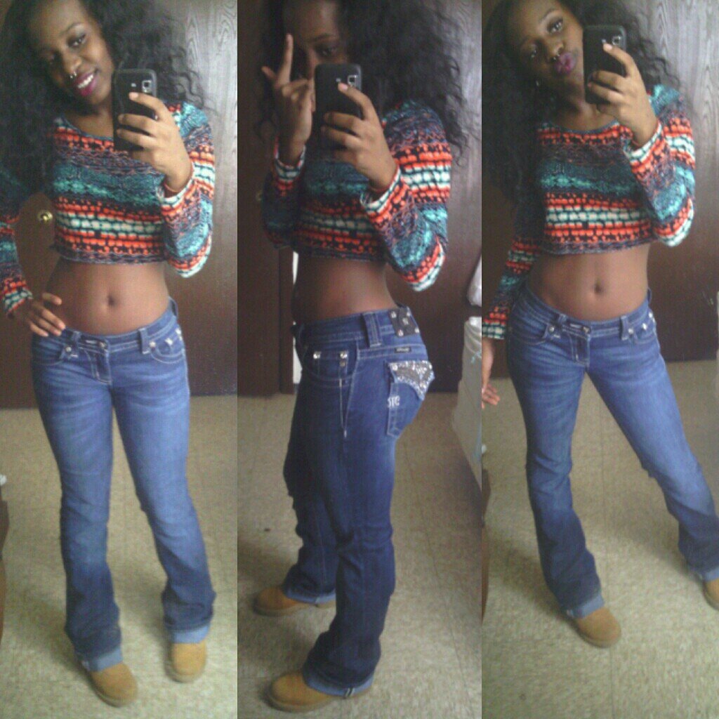Bitch Quit Lurking , Im addicted too money $$$ Follow me and ill follow back     #taken