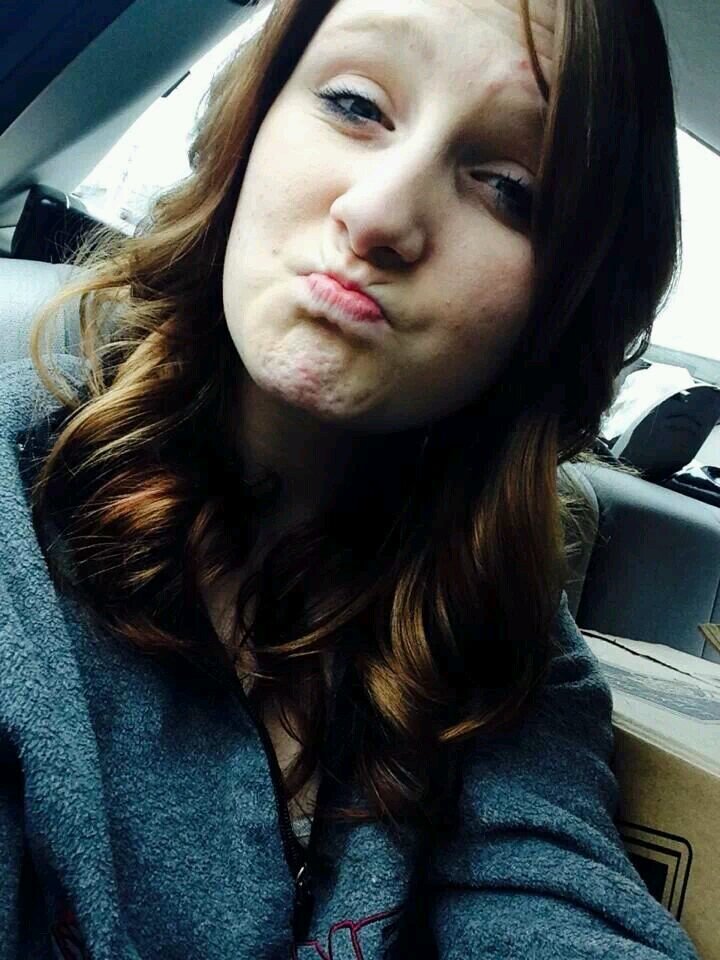 Hi, im katie... I love to play sports, hang with friends & family. K... bye. (: