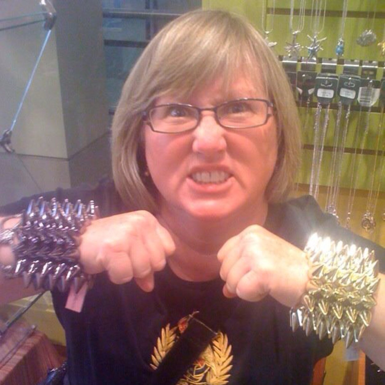 karinpestle's profile picture. 