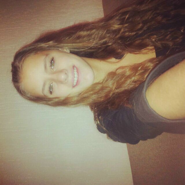 Insta: x_beyourself||Snapchat : gabyy_kiss|| nobodyy caress!