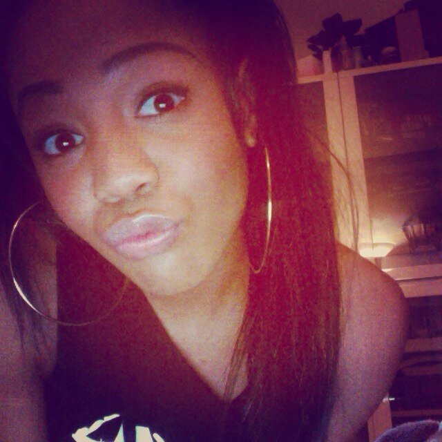 SaharaClay's profile picture. 