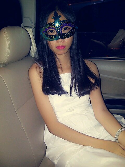 DevianaHuang's profile picture. 